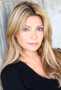 Cindy Valentine Leone