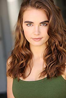 Anna Maiche
